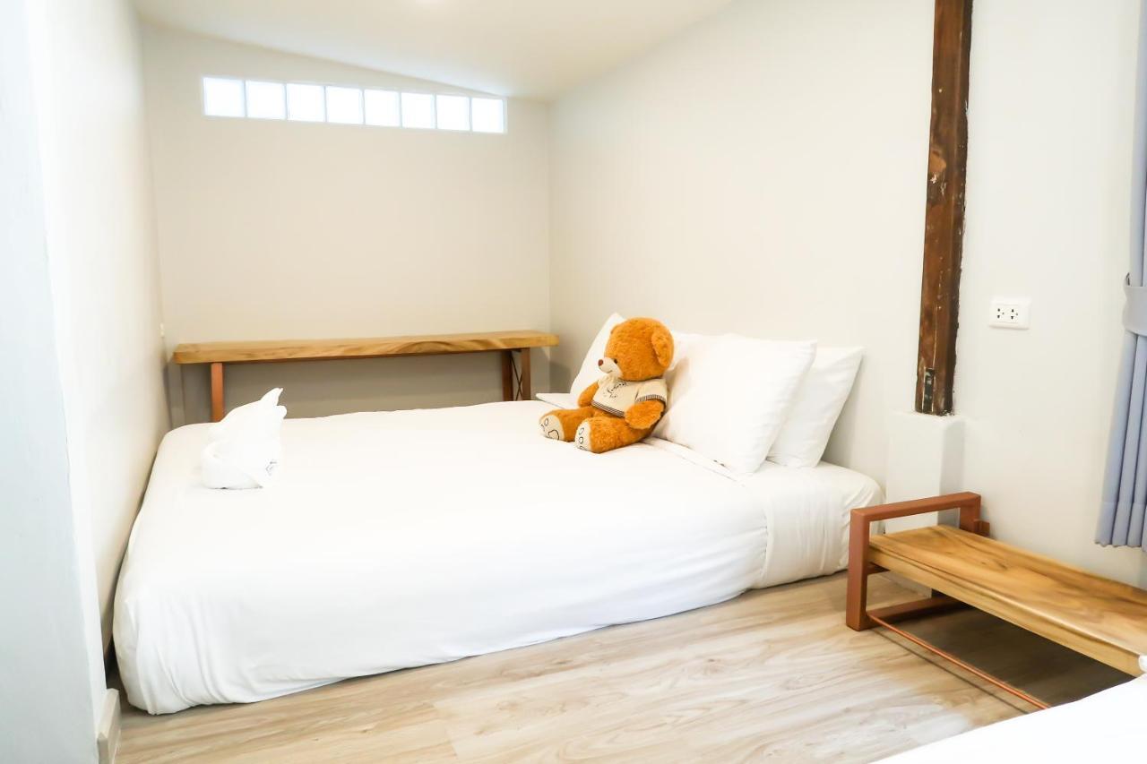 Home De Bear Chiang Mai Bagian luar foto
